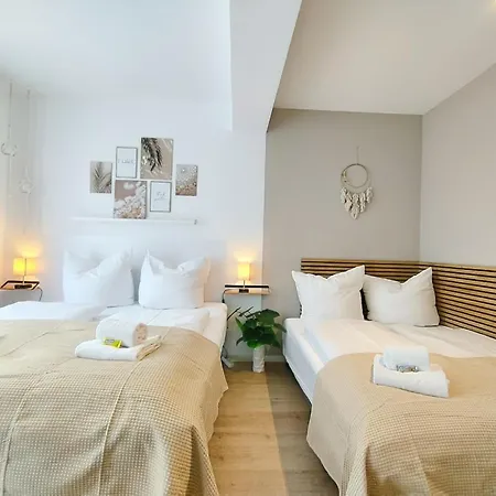 Bohotastic Fuer Bis Zu 4, Terrasse, Grill Apartment *