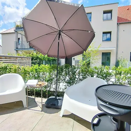 Bohotastic Fuer Bis Zu 4, Terrasse, Grill Apartment Erlangen