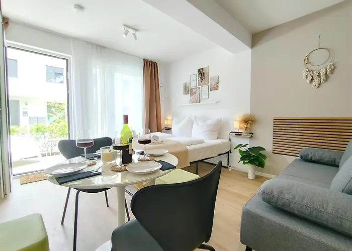 Апартаменты Bohotastic Fuer Bis Zu 4, Terrasse, Grill Эрланген